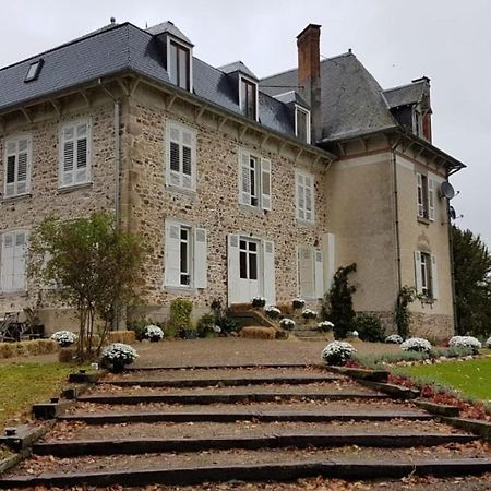 Domaine Du Castellare Bed & Breakfast Le Chalard Dış mekan fotoğraf